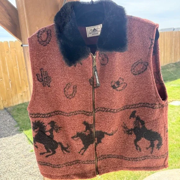Vintage Black Mountain Outdoor Western Vest Rust Faux Fur Collar Cowgirl  Print - Picture 5 of 11